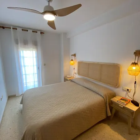 Apartamento Travel Habitat Con Vistas Al Mar Port Saplaya